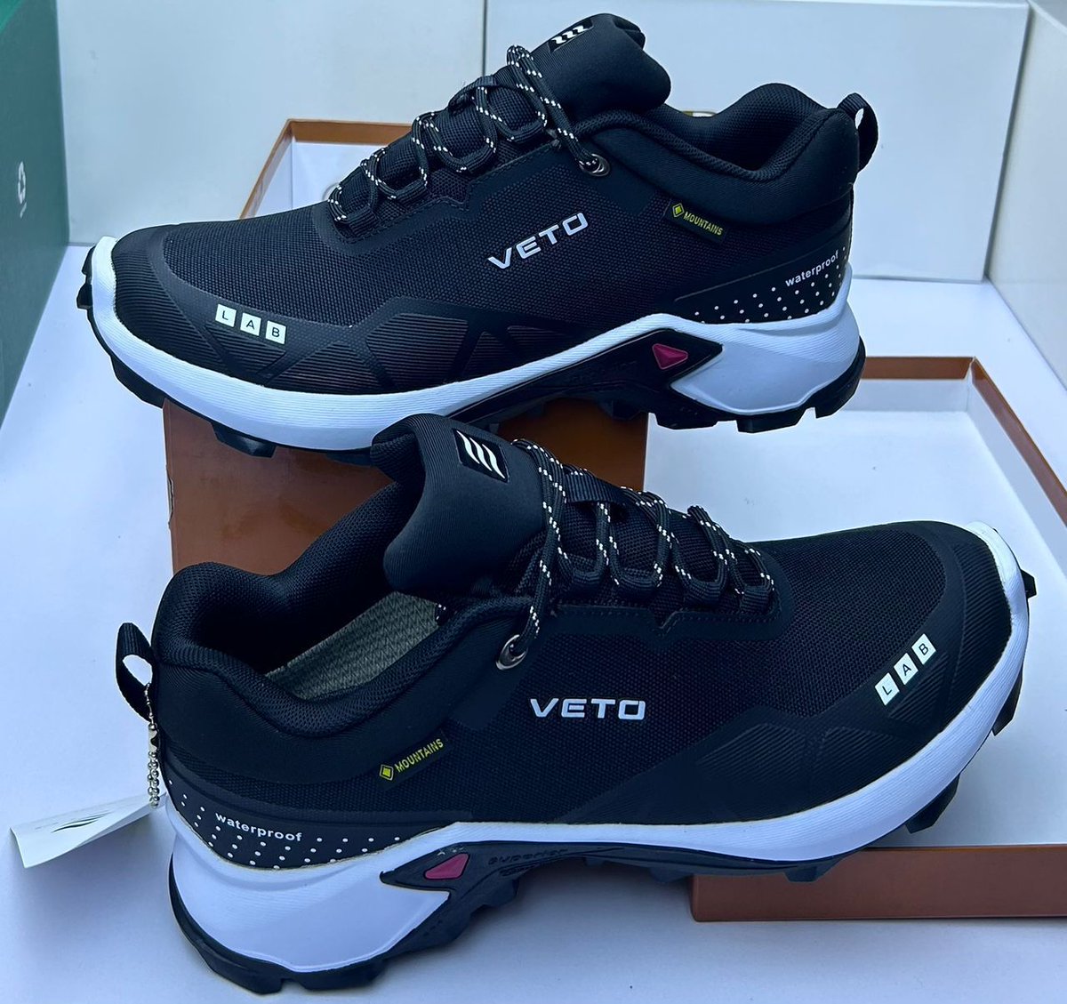 Dream_online_Tz's tweet image. VETO waterproof π
.
Size 41-45
.
Bei: 85,000/= badala ya 95,000/=
.
Njoo Whatsapp Chap βοΈ 0743931620