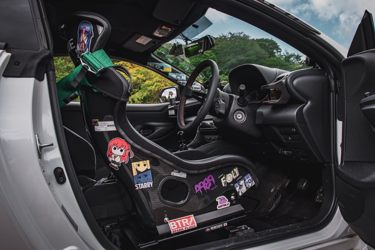 162355sky's tweet image. 自分好みのコックピットになって来ました

・NARDI  SPORTS タイプラリー

・BRIDE XERO CS  スーパーアラミド製

・タカタレーシングハーネスRACE 4 N SNAP

#たまには内装の写真を投稿しよう