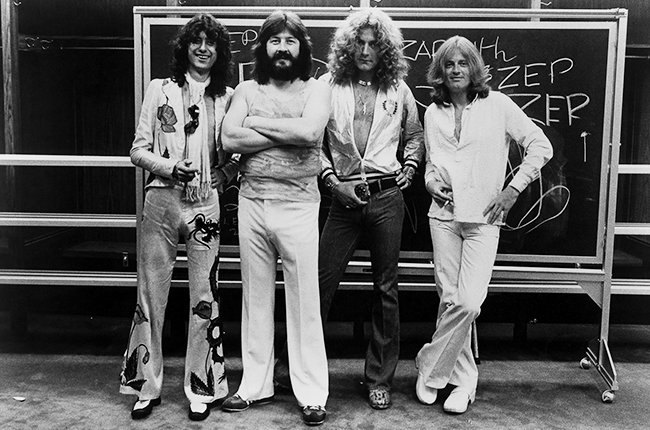 dvesean's tweet image. July 25 1977

After a Led Zeppelin concert in Oakland CA,

Robert Plant learns that his 5 yr old son Karac has d. in The UK.

The rest of the US Tour is cancelled,
including 2 Pittsburgh shows Aug. 9th &amp;amp; 10th 1977, Civic Arena.

Led Zeppelin would never perform in 
The US again.