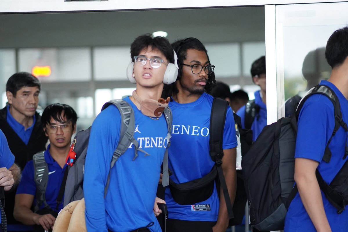 jianfics's tweet image. game day at passi city! lfg bebob 💙