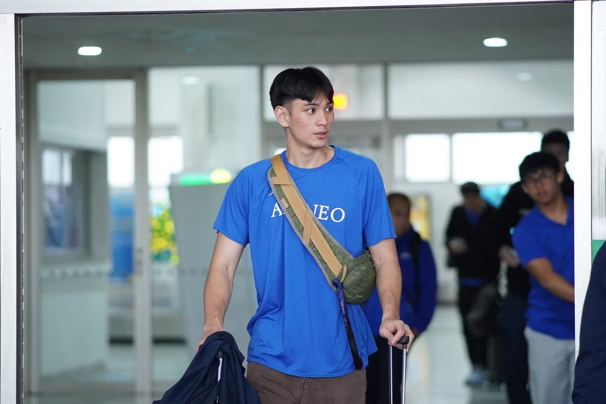 jianfics's tweet image. game day at passi city! lfg bebob 💙