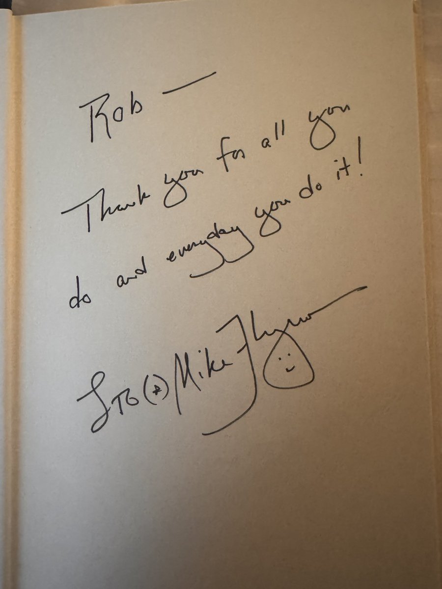 Rob_Roos's tweet image. It was a pleasure to collaborate with @GenFlynn Flynn and the @GoldInstituteIS in Washington, D.C.
Truly honored to receive a signed copy of his book. 🙏