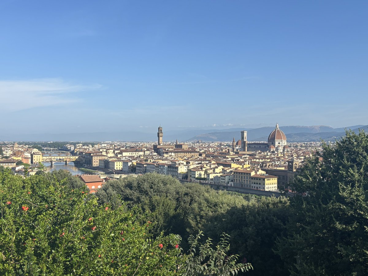 easyfirenze's tweet image. 質åã§ãðââïž
ãã±ã©ã³ãžã§ãåºå Žã¯ã©ã¡ããã奜ãã§ããïŒ
(1)(2)âæ(9æå)
(3)(4)â倿¹(ãšãããŠãå€ã®18æã¯ãŸã æããããã©)
æã倿¹ã§ããããããã°ãæèŠèãããŠäžããã