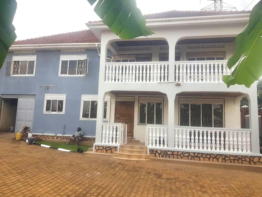 KMT_properties's tweet image. Newly renovated house for sale
Ntinda Ministers Village
5 bedrooms | 5 bathrooms | 20 decimals
Price 1 billion ugx
+256786396665