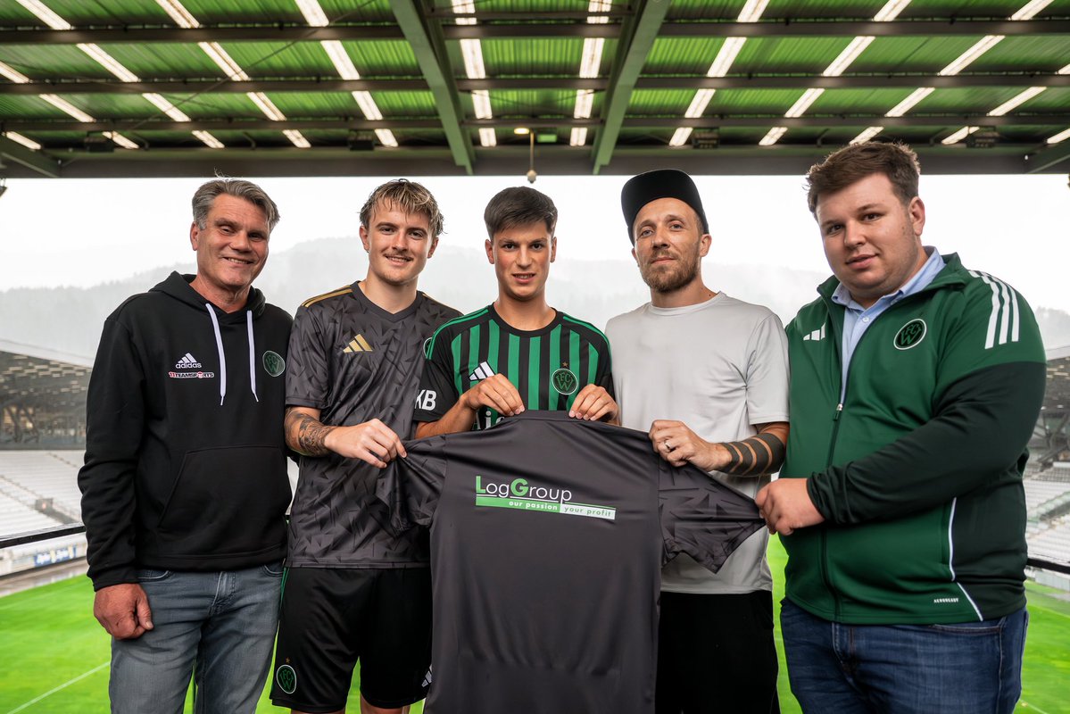 LogGroup wird neuer Aufwärmtrikot-Sponsor! 🖤💚

Unser Partner LogGroup, der für die logistische Abwicklung unseres Onlineshops verantwortlich ist, wird ab sofort auf den neuen Pre-Match-Shirts zu sehen sein, die unsere Spieler zukünftig beim Aufwärmen tragen. 🙏🏼

#fcw1913