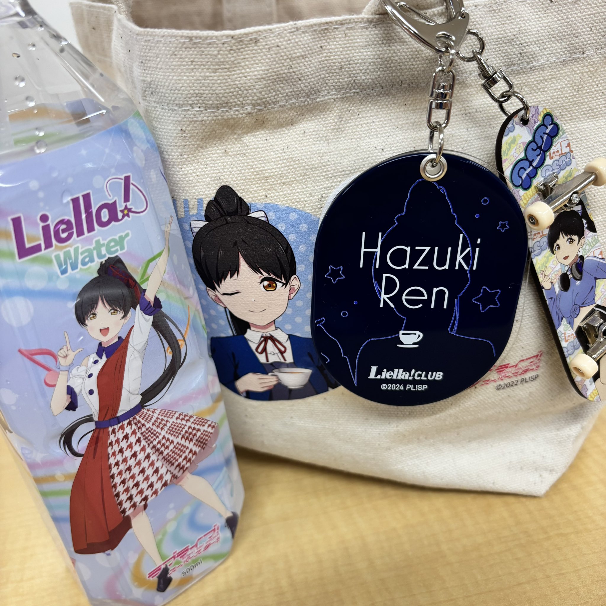 Liella! CLUB 2024 缶バッジ リエラのうた　青山なぎさ　10個 Liella! CLUB 2024 公式ランダム缶バッジ*坂倉花 - メルカリ