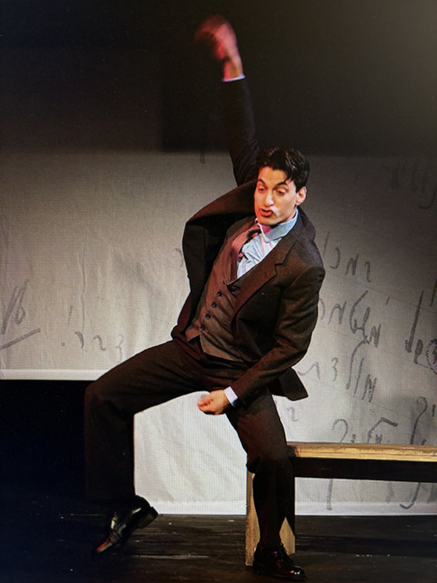 stevenschub's tweet image. Raise your hand if you want to see this monkey back onstage in Los Angeles.
(Big news coming soon! 🙂 )