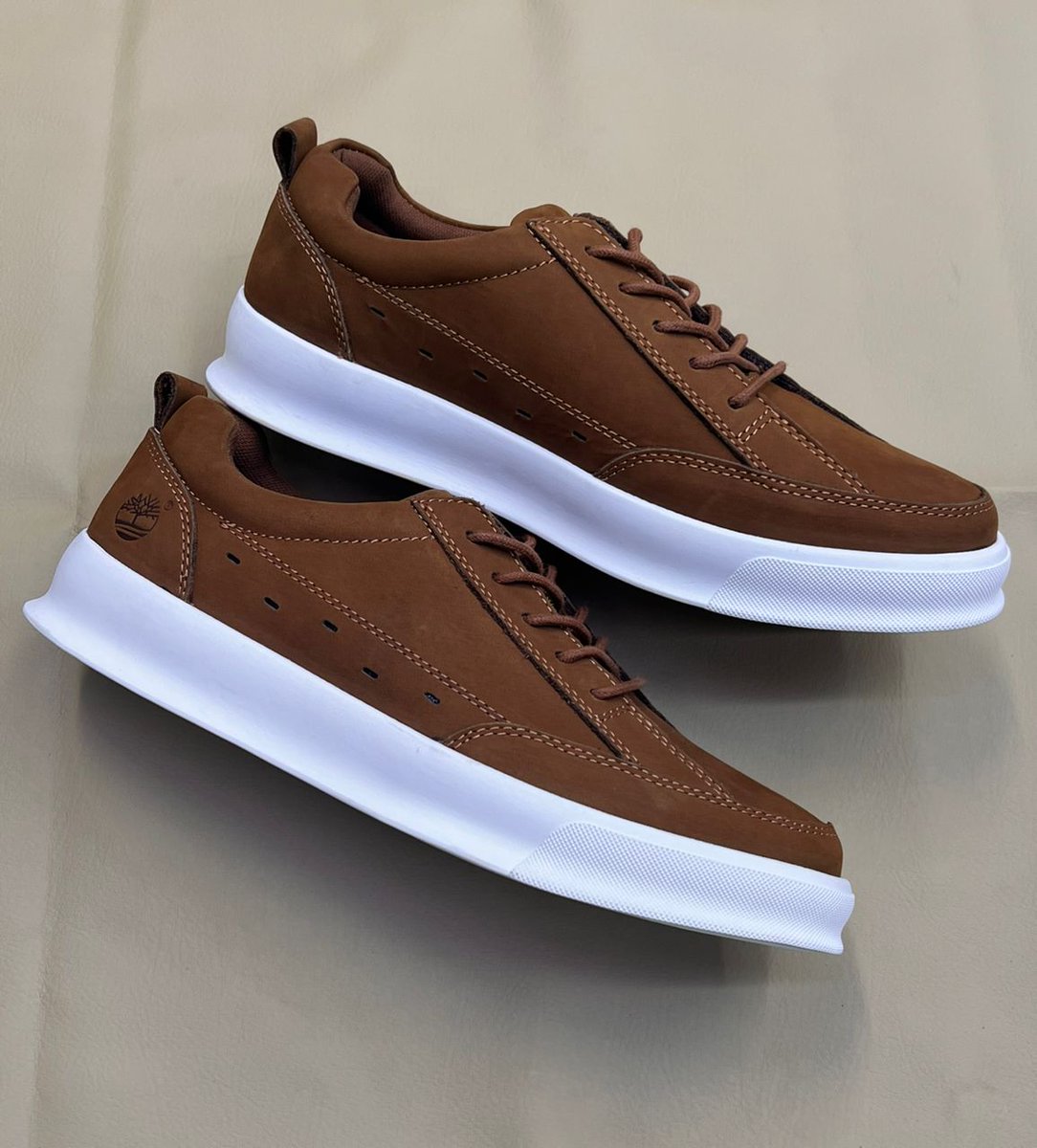 Dream_online_Tz's tweet image. Tims π₯Ύ
.
Size 40-45
.
Bei: 90,000/=
.
Njoo Whatsapp Chap βοΈ 0743931620