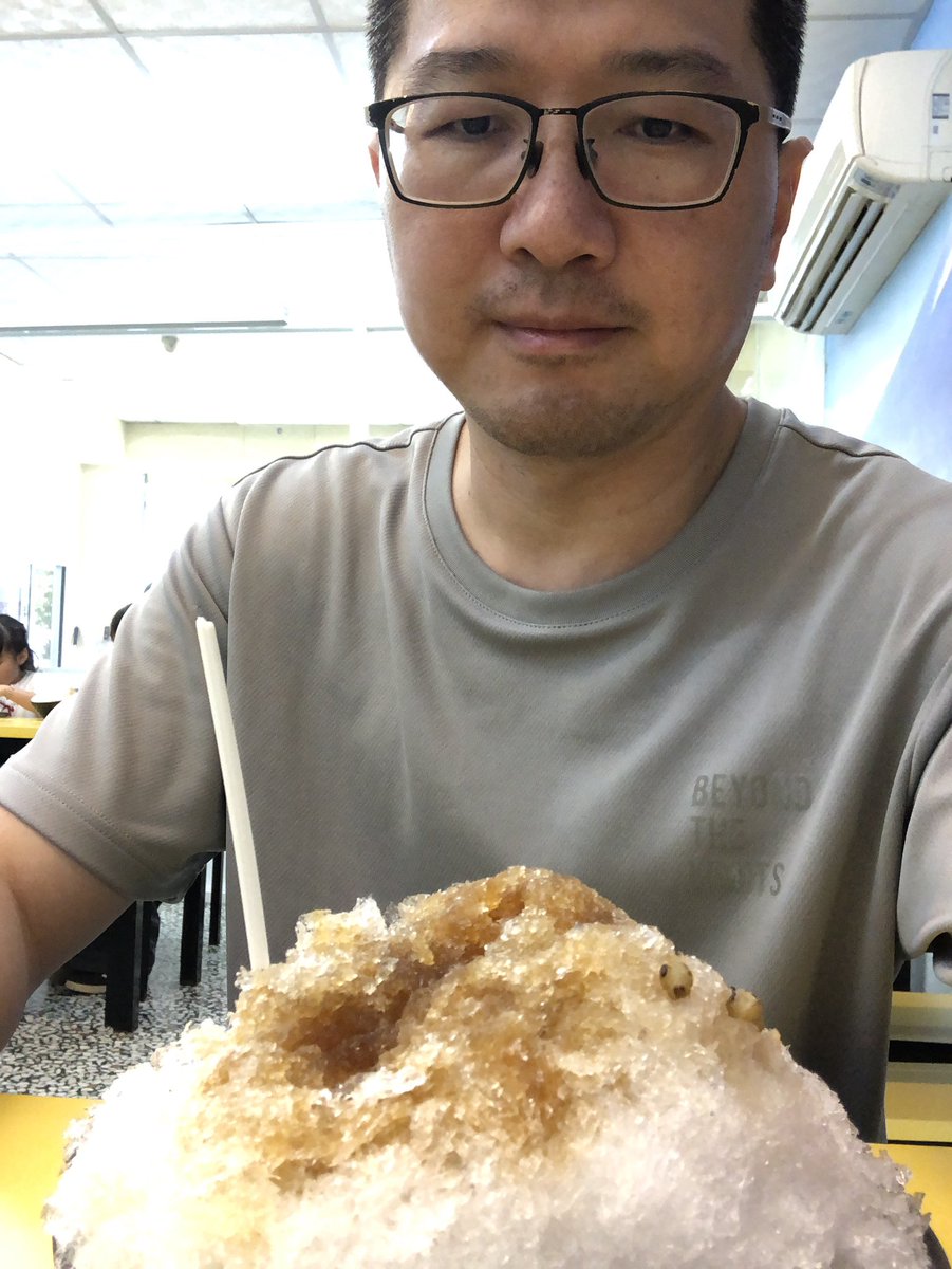 北極熊刨冰專賣店

吃冰吃冰 料在下面🤤