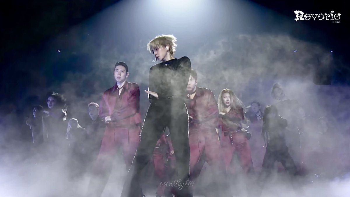 BOXIANx's tweet image. THE GLOBAL ICON : BAEKHYUN !