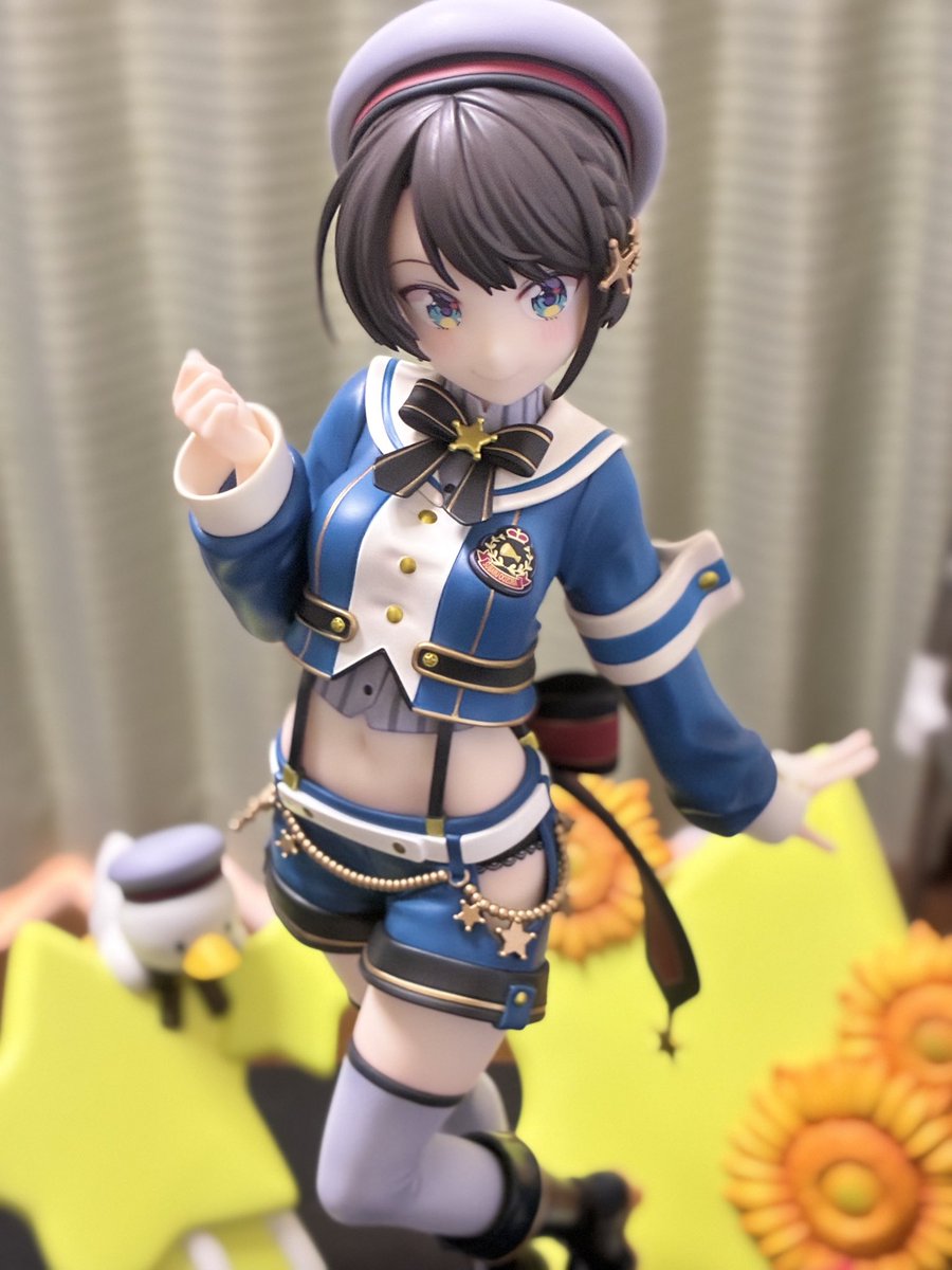 スバちゃん来たんで
やっぱこの衣装が一番好き