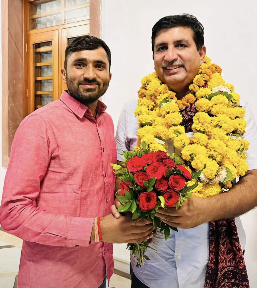 Ghamanda Ram Thori (@rajberaghamanda) on Twitter photo “भाई भूपेंद्र मेघवाल राजबेरा को NSUI बाड़मेर जिला अध्यक्ष तथा गिरधारीलाल मूढ़न को NSUI जिला अध्यक्ष बालोतरा नियुक्त होने पर हार्दिक बधाई एवं शुभकामनाएँ।
<a href="/Barmer_Girdhari/">गिरधारीलाल चौधरी</a> “भाई भूपेंद्र मेघवाल राजबेरा को NSUI बाड़मेर जिला अध्यक्ष तथा गिरधारीलाल मूढ़न को NSUI जिला अध्यक्ष बालोतरा नियुक्त होने पर हार्दिक बधाई एवं शुभकामनाएँ।
<a href="/Barmer_Girdhari/">गिरधारीलाल चौधरी</a>