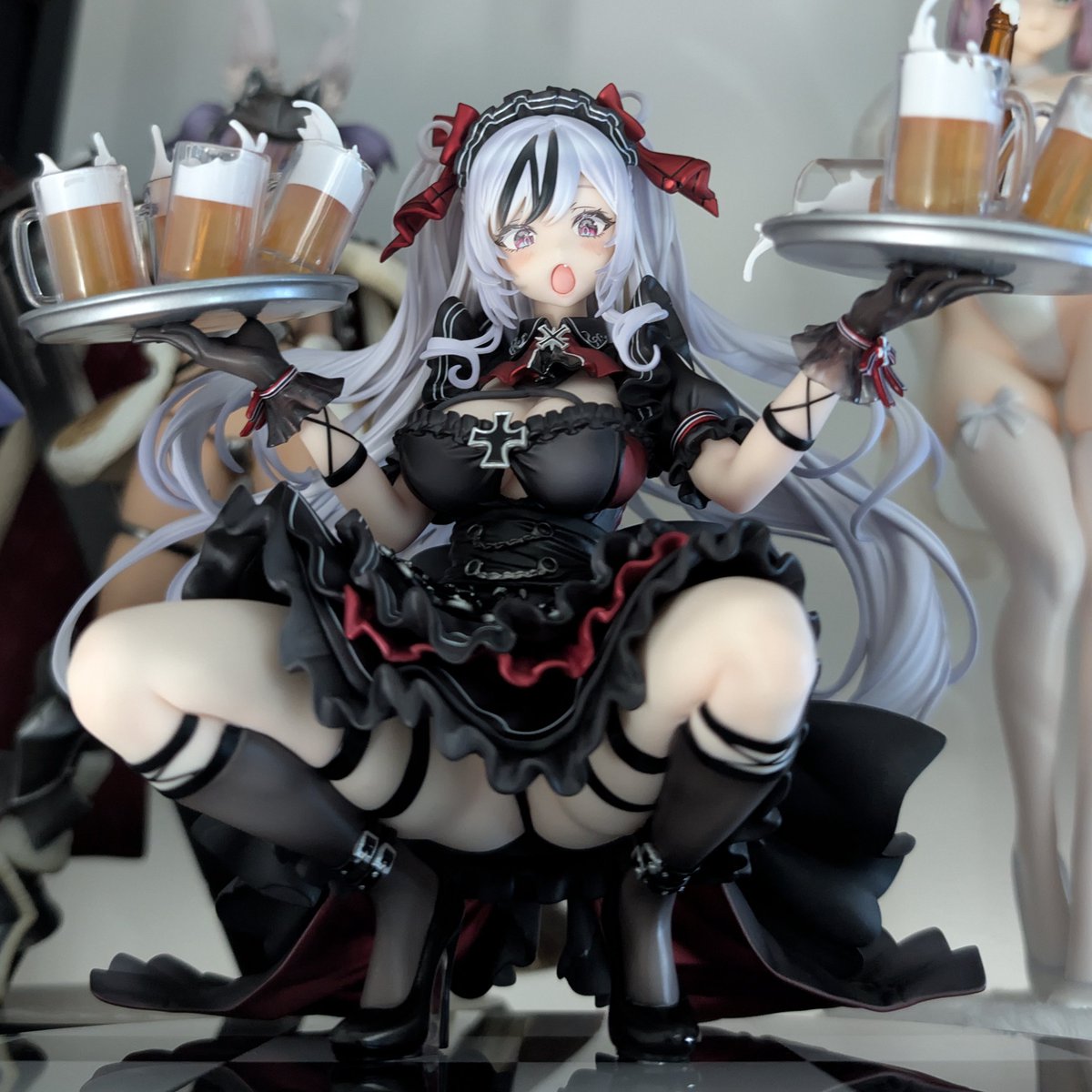 Morisaki_ESWL's tweet image. アズールレーン エルベ 見せ場訪れず?
あみあみ限定版 GOLDENHEAD+
デコマスと遜色なく、違和感のない造型に即スタメン✨
顔はどっちにしようか迷ったけど、目線の関係で上に飾るなら通常顔、低めに飾るなら限定顔かな?
どうやらサプライズTKBもあるようで……濡れ場は訪れたようですw
#アズレン