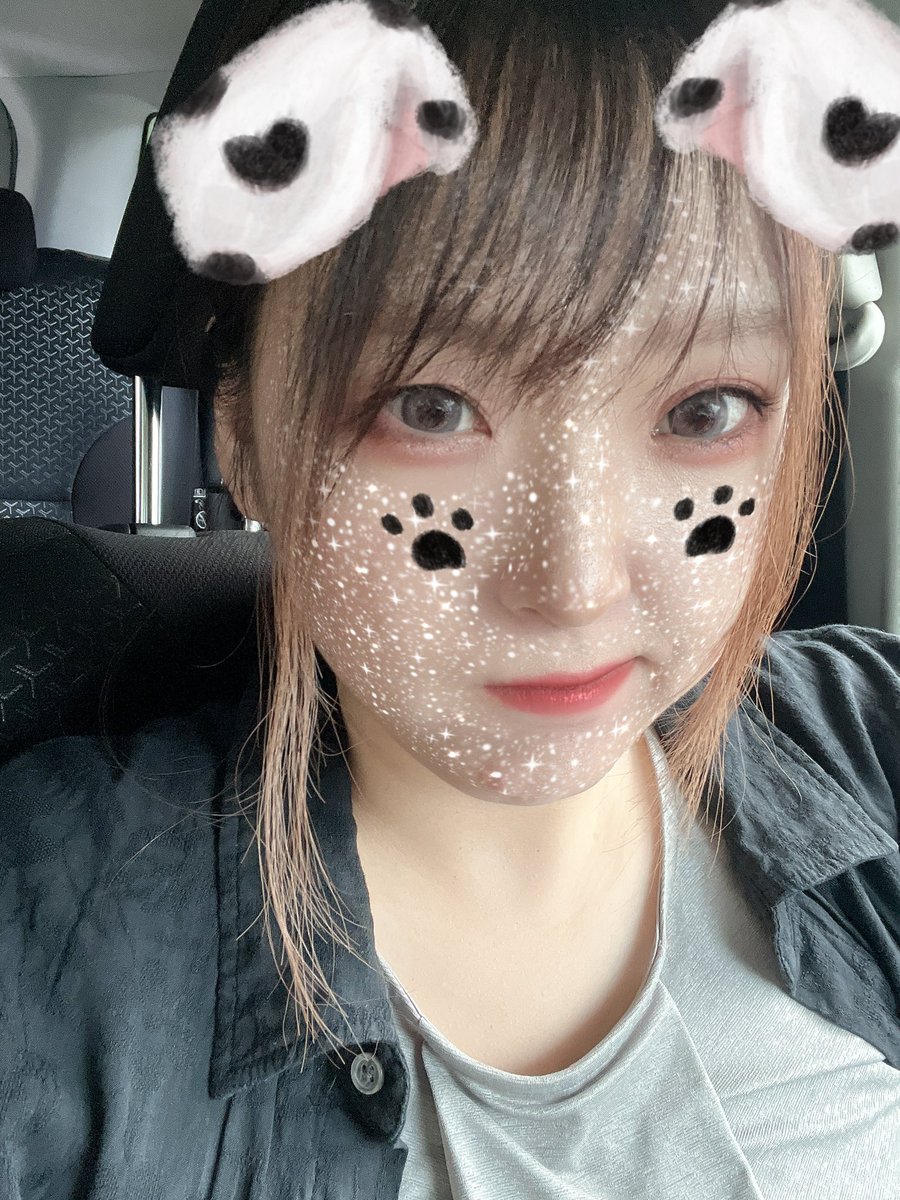 EIP_member's tweet photo. ちょーーーーご無沙汰です🥹
元気にしています！！！！！！
今日明日は「えべつ北海鳴子まつり」さんにおります🥹🥹
irisキッズチア、irisダンススタジオ 応援してください♫

あやちゃん https://t.co/PktU4mHS4l
