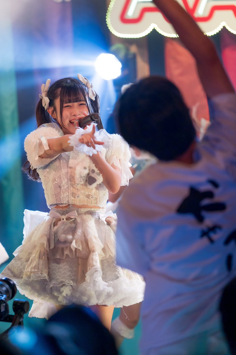 ucchiy1225's tweet image. 2025/07/24 あずぽめ3rd ONEMAN LIVE
🐶ポメラニアンは夏走る 2025
📍Shibuya WWWX
これはリフトと言います
#七野ひかる🤍@aacp_hikaru
#あずぽめ(As a Cutie Pomeranian)@aacp_official