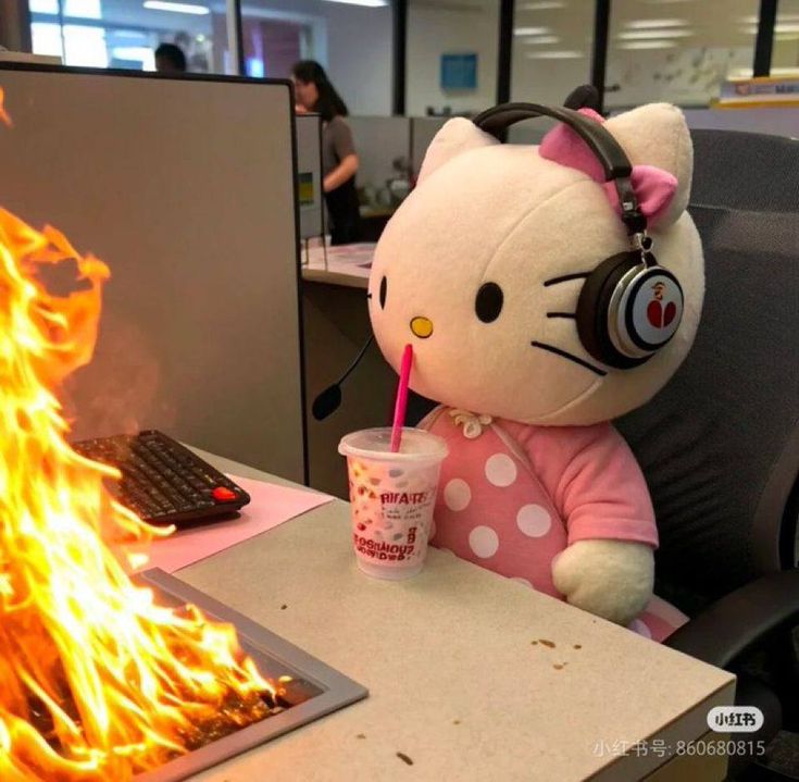 Hikmahcodes's tweet image. Me trying to run a solidity code for almost 30 minutes and getting frustrated then I find out I was missing a semi-colon
Isn't it too early for chaos, anyways GM everyone
