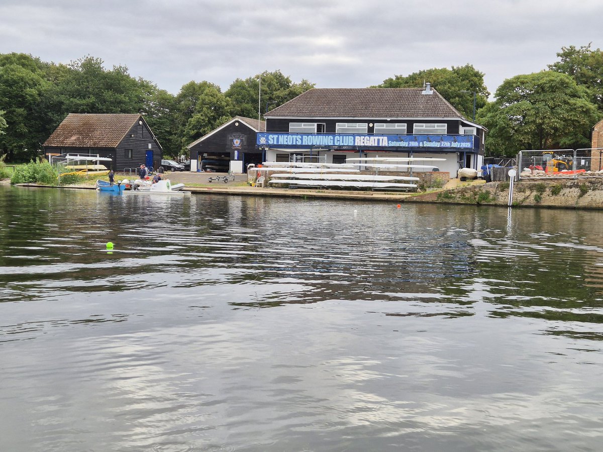 Chris Parkhouse DL (@chrisdeytonbell) on Twitter photo Delighted to be in St Neots on duty as <a href="/BritishRowing/">British Rowing</a> umpire today. Perfect conditions for <a href="/StNeotsRC/">St Neots Rowing Club</a> Regatta. Looking forward to a great day of competition. More rowing in Cambridgeshire – wonderful! Delighted to be in St Neots on duty as <a href="/BritishRowing/">British Rowing</a> umpire today. Perfect conditions for <a href="/StNeotsRC/">St Neots Rowing Club</a> Regatta. Looking forward to a great day of competition. More rowing in Cambridgeshire – wonderful!