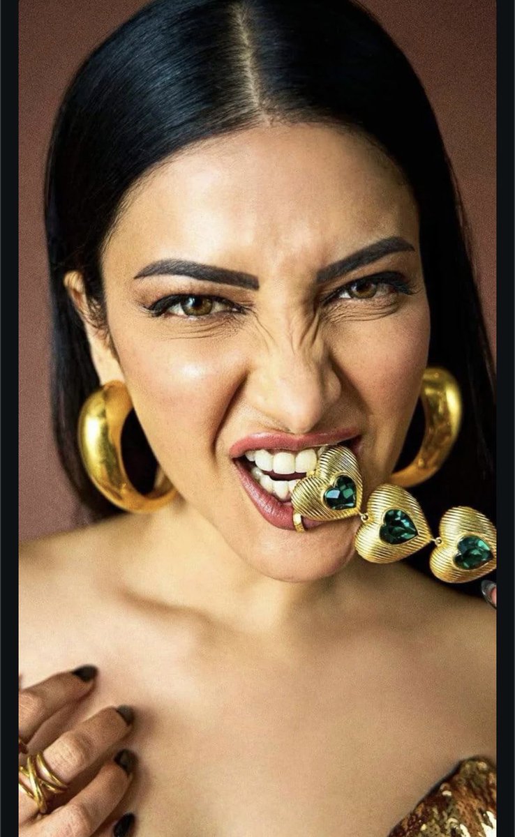 irresislady's tweet image. Shruti is wild 🔥💁🏼‍♀️
#ShrutiHaasan