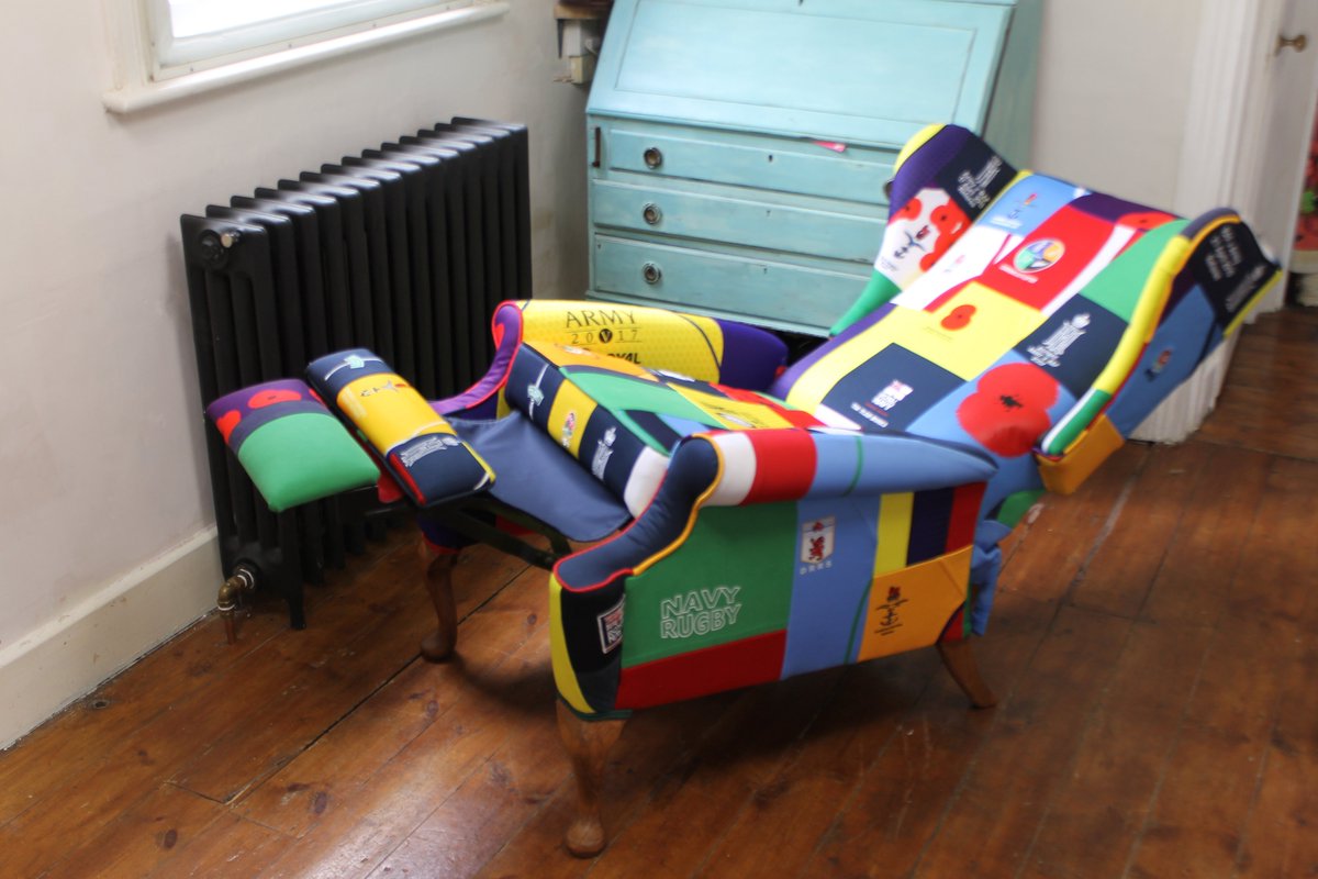 patchworkchairs's tweet image. Some do this!