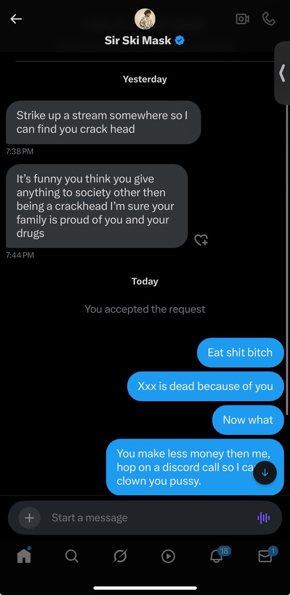 Ac7ionMann's tweet image. Hey pussy ass bitch @THESLUMPGOD waiting on your response.
Worst rapper of all time.
How did you not make it?
And how do you plan on shutting me up?
Because when XXX died his whole fan base is against you.
Now why is that?
I’m not letting this go pussy.
Respond now.