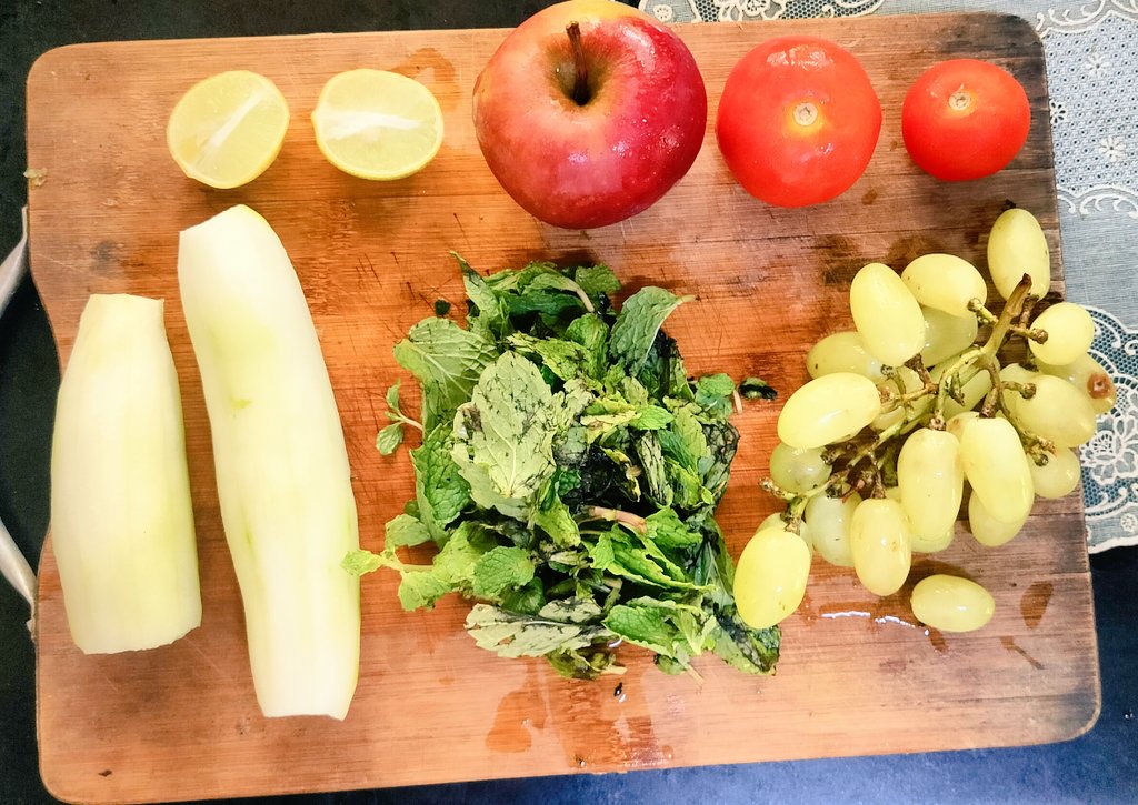 PramitSamal's tweet image. Grinding 16 hrs a day, 7 days a week? You know that brutal brain fog. Sleep, workouts, sunlight, meditation, even sex helps - but here is the edge no one talks about - juicing 3x a day.

A month ago I was blanking mid-sentence, convinced I was burning out. Fruits. Veggies. Herbs.…