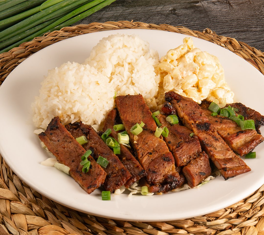 Start your weekend off with some ono grindz 😋 Check out Zippy's Friday specials, the Kalbi Pork Pac and Kalbi Pork Plate 🍽️