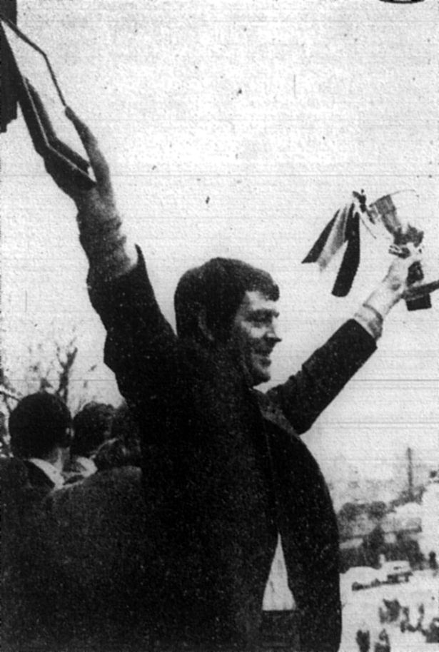 onthisGTFCday's tweet image. 26th July 1936 - Future Grimsby Town manager Lawrie McMenemy is born in Gateshead. Lawrie guided Town to the Division Four title in 1971/72 before leaving for Southampton in 1973 where he won the FA Cup. He embraced the community like no other whilst at Grimsby. UTM #GTFC