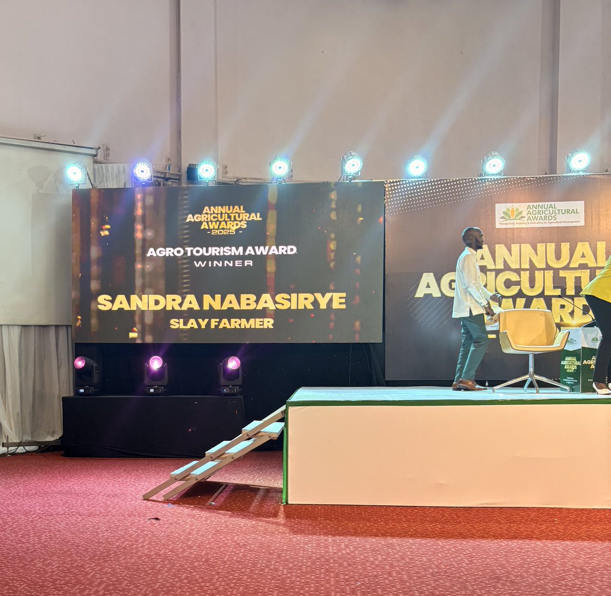 SandraNabasirye's tweet image. Still soaking in the joy from last night!
I’m honored to have won this award-a true reminder that passion and hard work always pay off. Thank you to everyone who has believed in and supported me on this journey. This win is for us! 💚