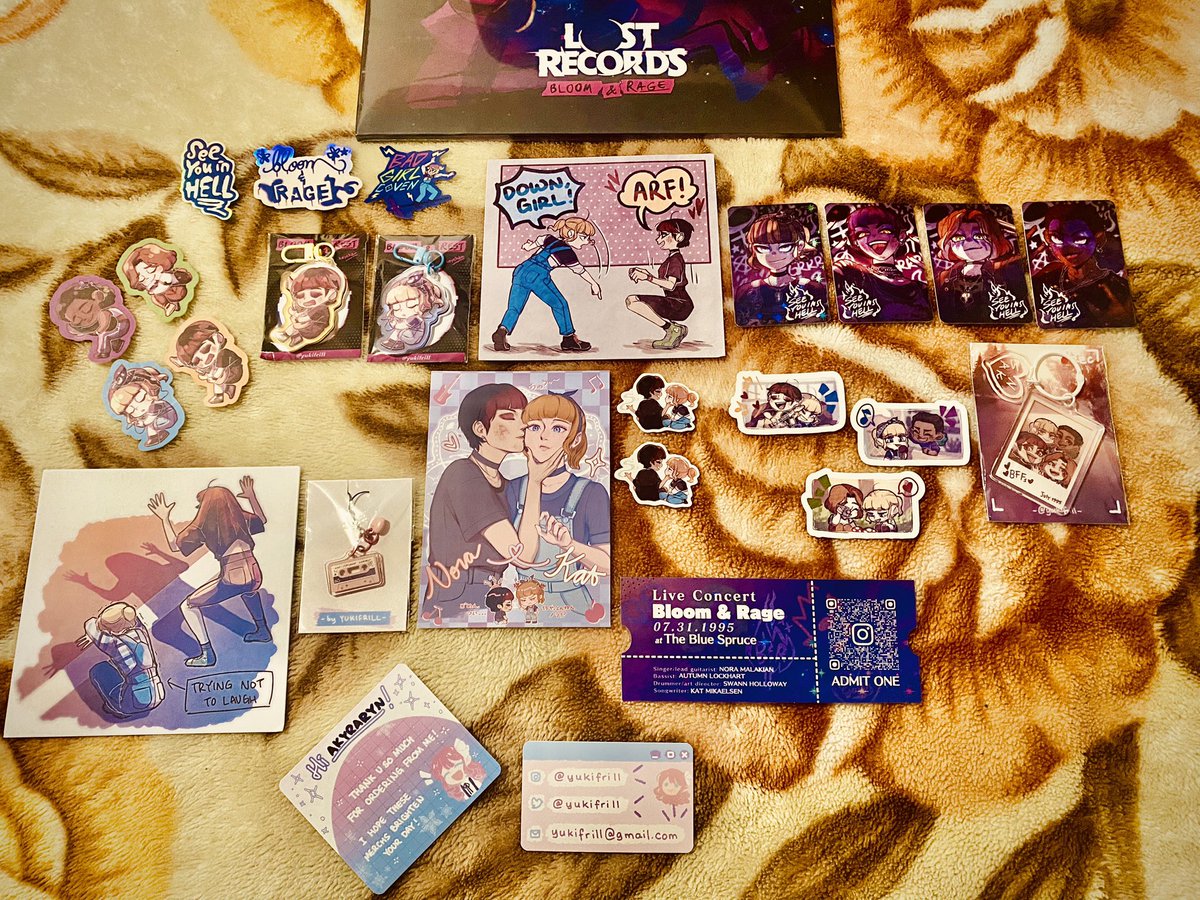 Akyraryn's tweet image. Thank You @Yukifrill ✨

I love it all 🥹 ABSOLUTELY AMAZING ART &amp;amp; QUALITY!!!

THE PICKPOET FOREVER SUMMER TAPE CHARM IS MY FAVOURITE 💜

If you seek merchandise, please check out the GREAT @Yukifrill 

Thank You ✨ Thank You ✨ Thank You ✨

#LostRecords