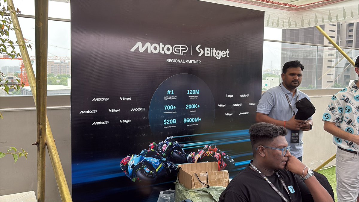 mehulaswar06's tweet image. Exploring Web3 with @BitgetIndia @BitgetGlobal and @BitgetWalletSA @BitgetWallet at #IBT25 Ahmedabad! 🚀 Loving the energy at the #Bitget #IBT2025 Booth with gleam.io/66zE5/bitget-x… #BitgetWallet #Crypto4Everyone #EventWithBitget