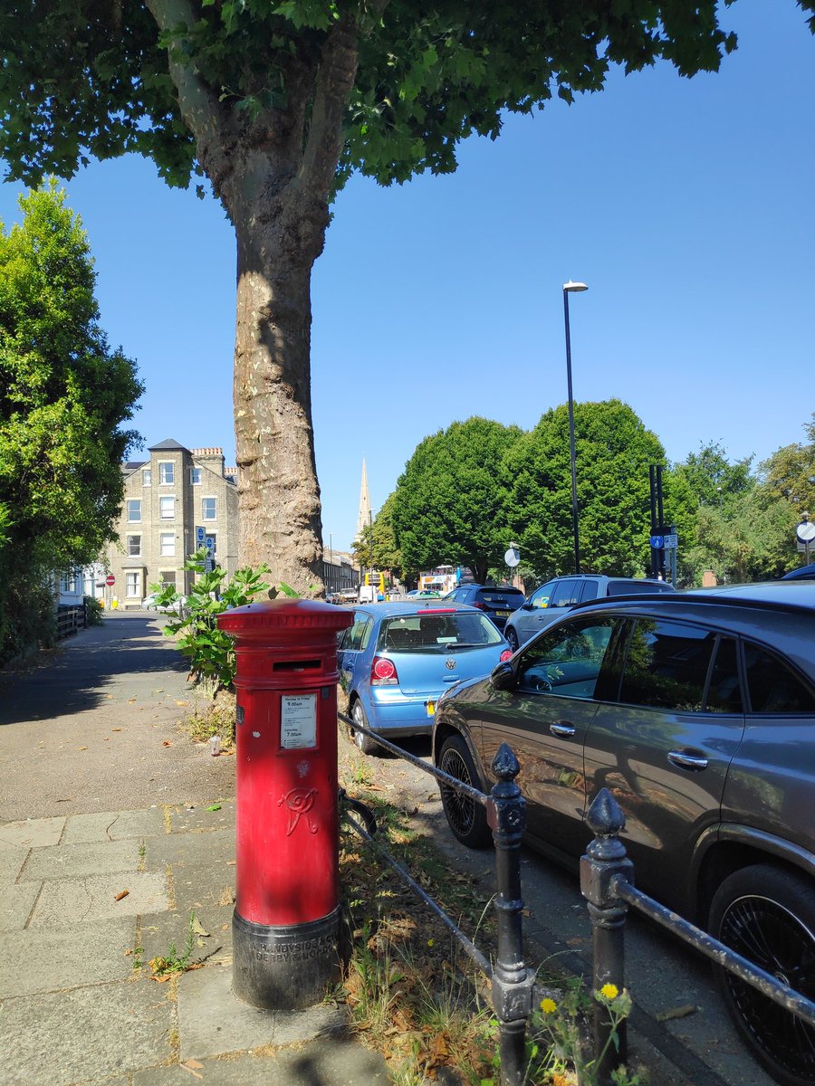 barry_wizard's tweet image. A Victorian letter box on Maids Causeway, Cambridge; with the spire of All Saints church just visible in the background

#postboxsaturday