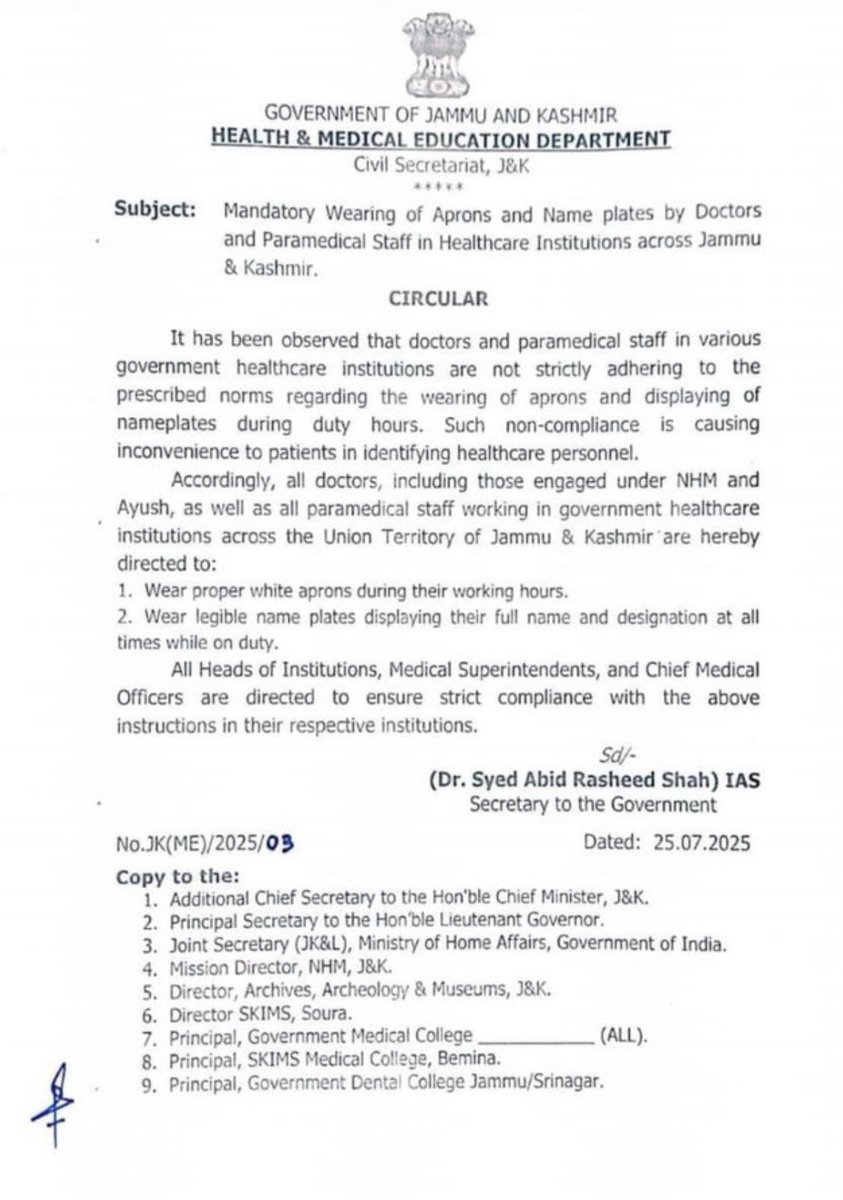 radionews_jammu's tweet image. #JammuAndKashmir: @HealthMedicalE1 has issued a circular making it mandatory for all doctors and paramedical staff to wear white aprons and nameplates during duty hours.
@SyedAbidShah @sakinaitoo @airnewsalerts @diprjk
@CM_JnK