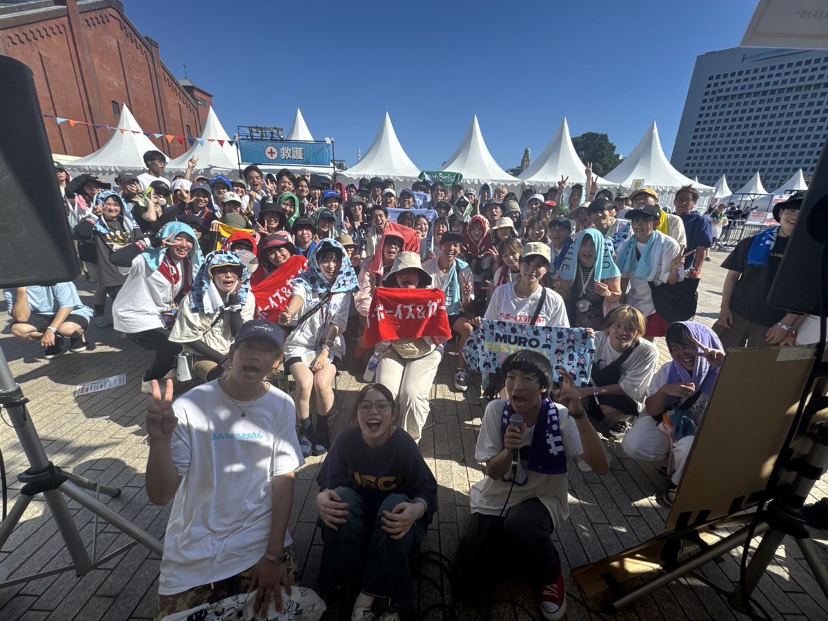 THE_BOYS_GIRLS's tweet image. #murofes
「ボイガルのブース」にて、『#ボイガルのビタ』公開収録第二弾終了!
UNFAIR RULE珠羽ちゃん、Brown Basketきっしーくん 、どうもありがとうございます🙏
最後は19:10〜19:25
古墳シスターズまつやまくん
LONGMANひらいさん
が登場!
ムロフェス折り返し!🔥