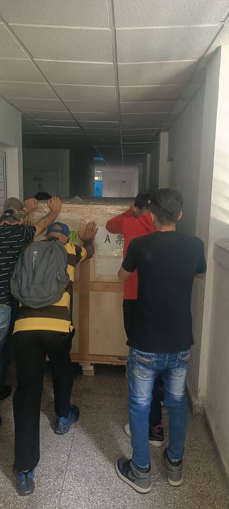 En horas cercanas al mediodía de este 24 de julio el Hospital CQ Celia Sánchez  Manduley. recibió un equipo de mamografía  lo que permitirá la revitalización de este servicio a nuestros pacientes 
#ConLaFuerzaDeLaUnidad
#CubaPorLaVida 🇨🇺
#MINSAP 
#EMSUME
#Salud
#DPSGranma 🩺❤️