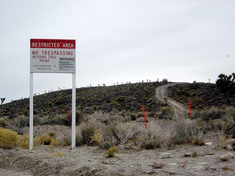 williamlstuart's tweet image. Area 51, The Raid, and other mysterious military bases! By now, most everyone has heard about the (PRANK) storming of Area 51. Read my post about it and a few other mysterious military bases!
buff.ly/3uXrVnb
#AREA51 #conspiracytheory #aliens