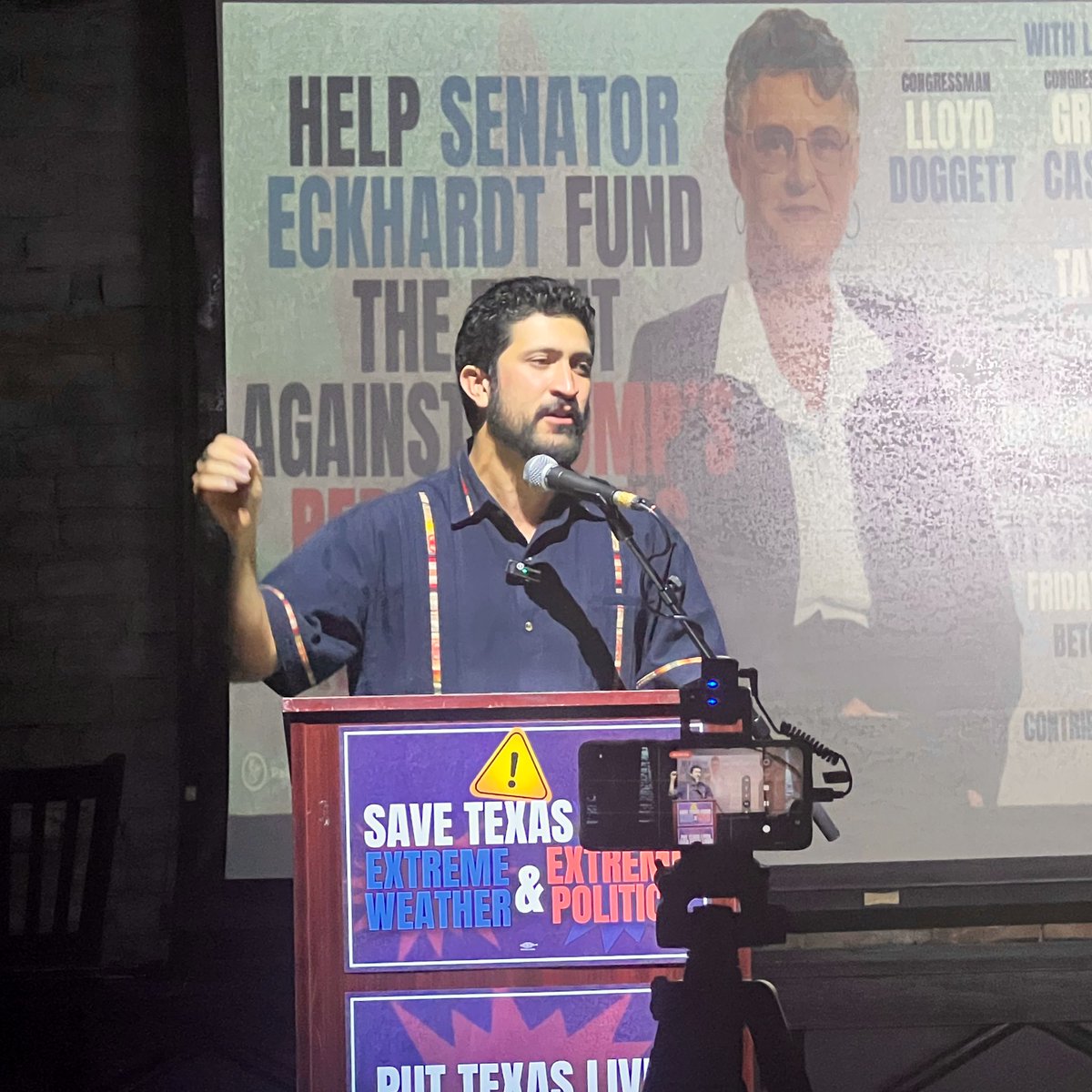 StevenRivas's tweet image. Redistricting is how they’re rigging the midterms. We’re fighting back!
Grateful to @SarahEckhardtTX for uniting a powerhouse team to defend democracy: @RepLloydDoggett @RepCasar @NathanForTexas @JudithZaffirini @jaworskifortx
🎯 Help fund Sarah’s fight: secure.ngpvan.com/iliw3aCAVEiC0N…
