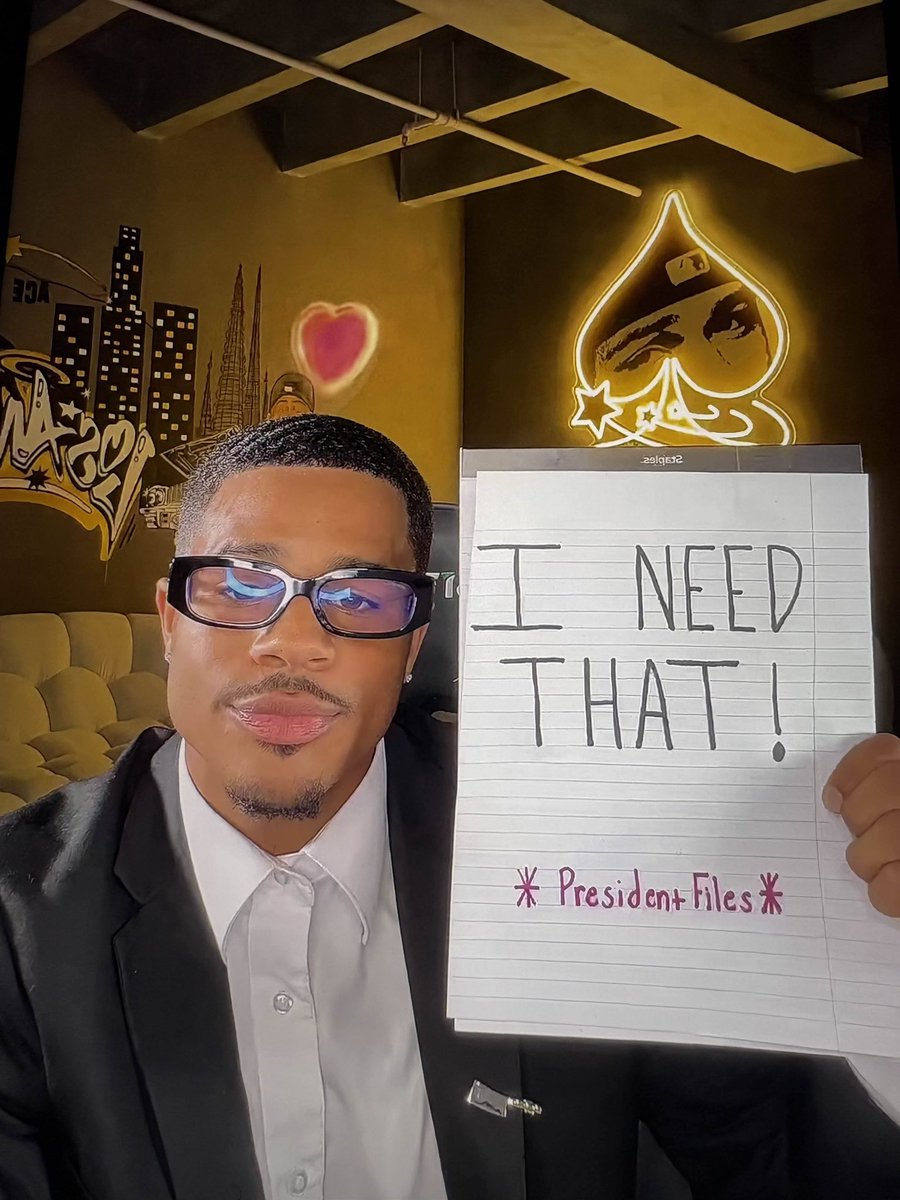 gothzella's tweet image. HE NEED THAT‼️