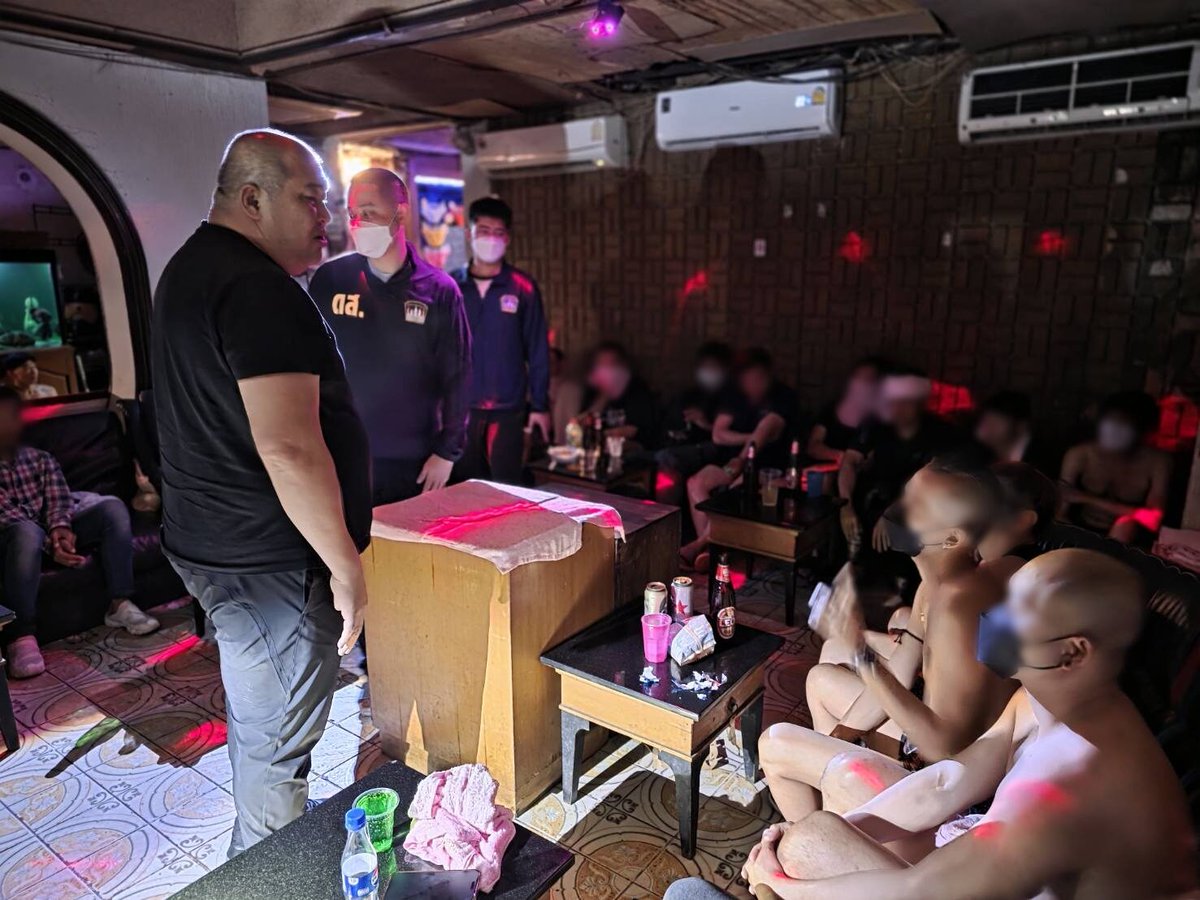 XBomberThailand's tweet image. éå»äœåºŠãæçºïŒ ãã³ã³ã¯ãã²ã€ã®ãããã³å Žã§ã®éæ³ããŒãã£ãŒãæçºãè¬ç©åå¿ã®ç·æ§å€æ°ã
#ã¿ã€èŠå¯ #æ æ
¢ #ãã³ã³ã¯ #ã©ã ã«ã ãã³ #眰å #å眰 #ã²ã€ #ãããã³å Ž #æçº #è¬ç©ããŒã㣠#ãã¢
x-bomberth.com/20250726hattenâŠ