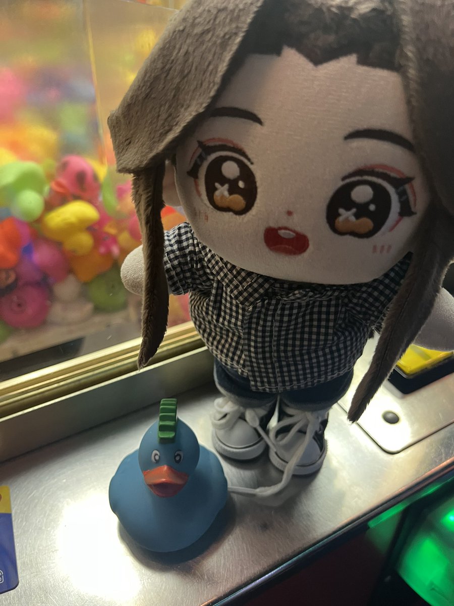plush_adven's tweet image. We got it… but I wasn’t the one that caught the duck… 😔