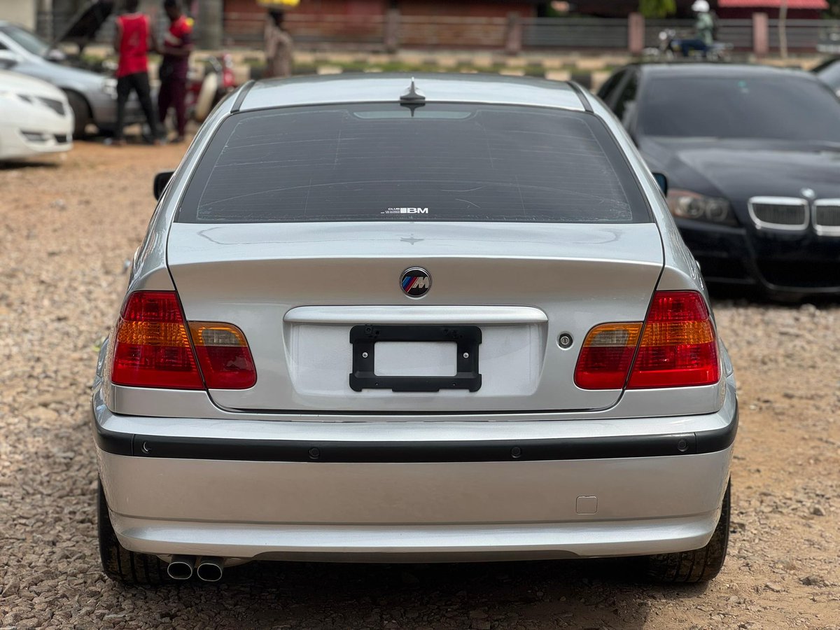 ahmerdrufae's tweet image. Extremely Clean BMW E46
Original Duty ✅
Automatic Transmission
Very sound engine
Ac chilling 🥶
Very clean interior
4.650m only 💰
Everything blessed
Location Kaduna 📍