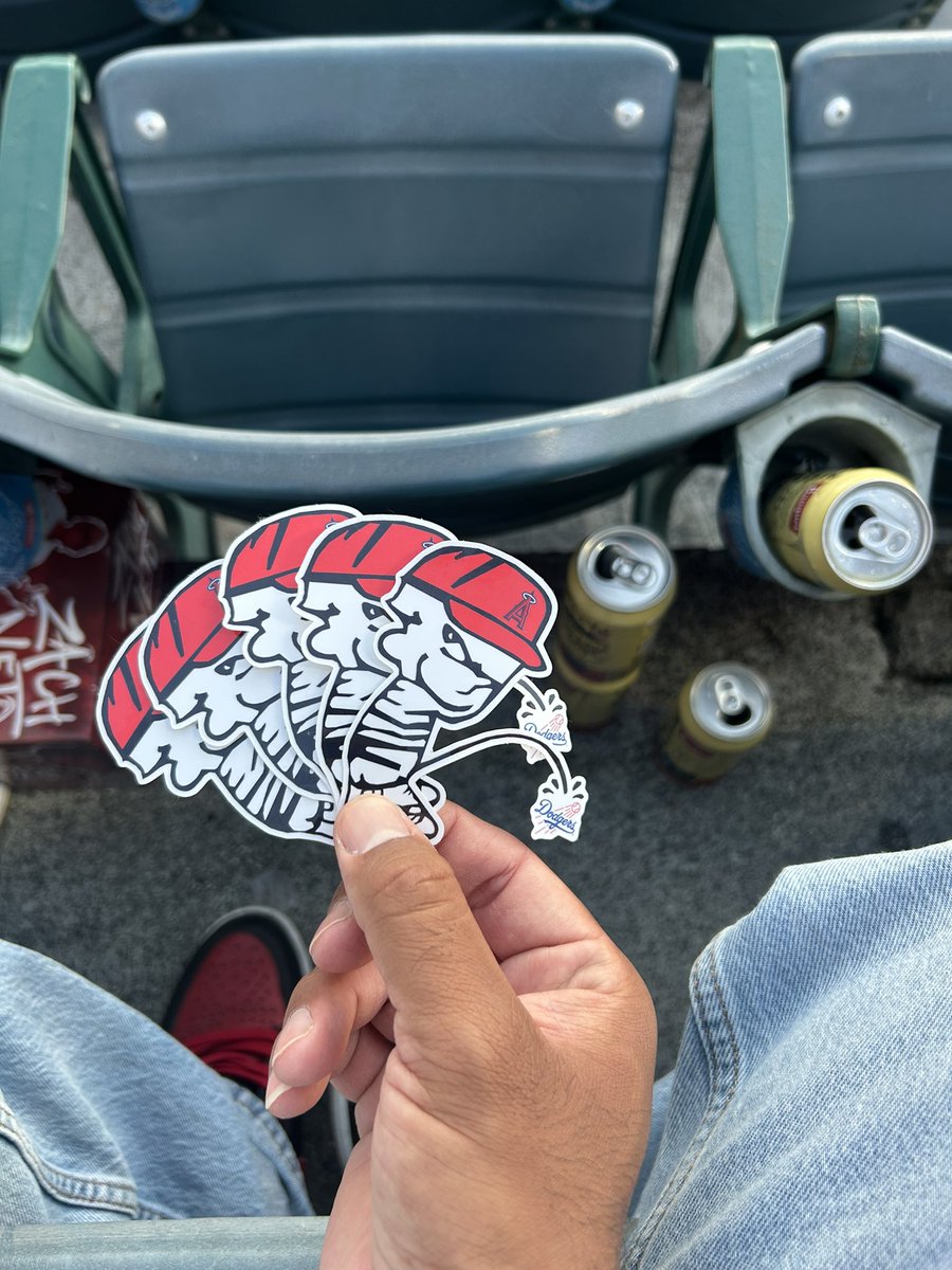 bleacherbastard's tweet image. Free stickers to whoever can find us! While supplies last