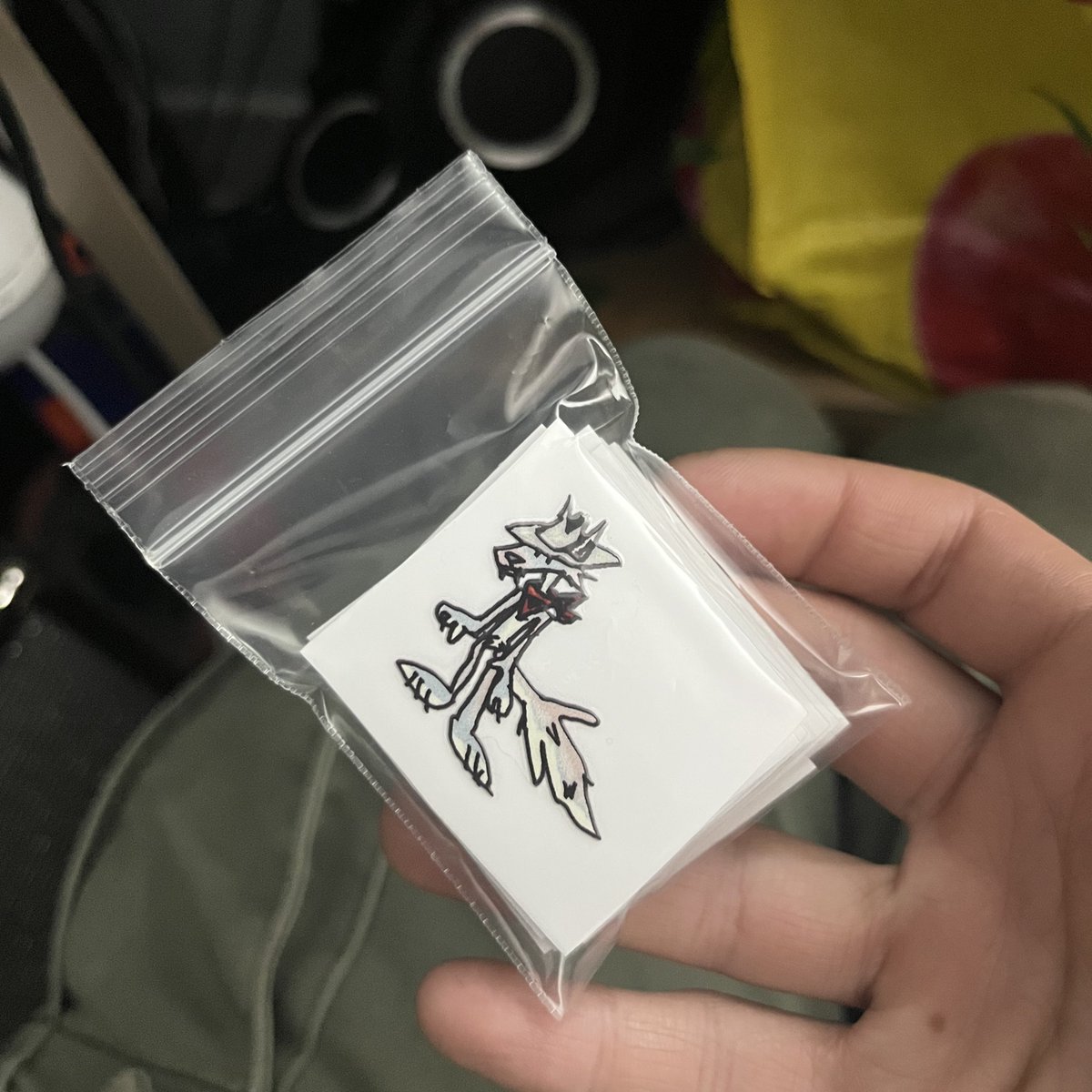 D0G__i's tweet image. aight who need a 3.5g of coyote?