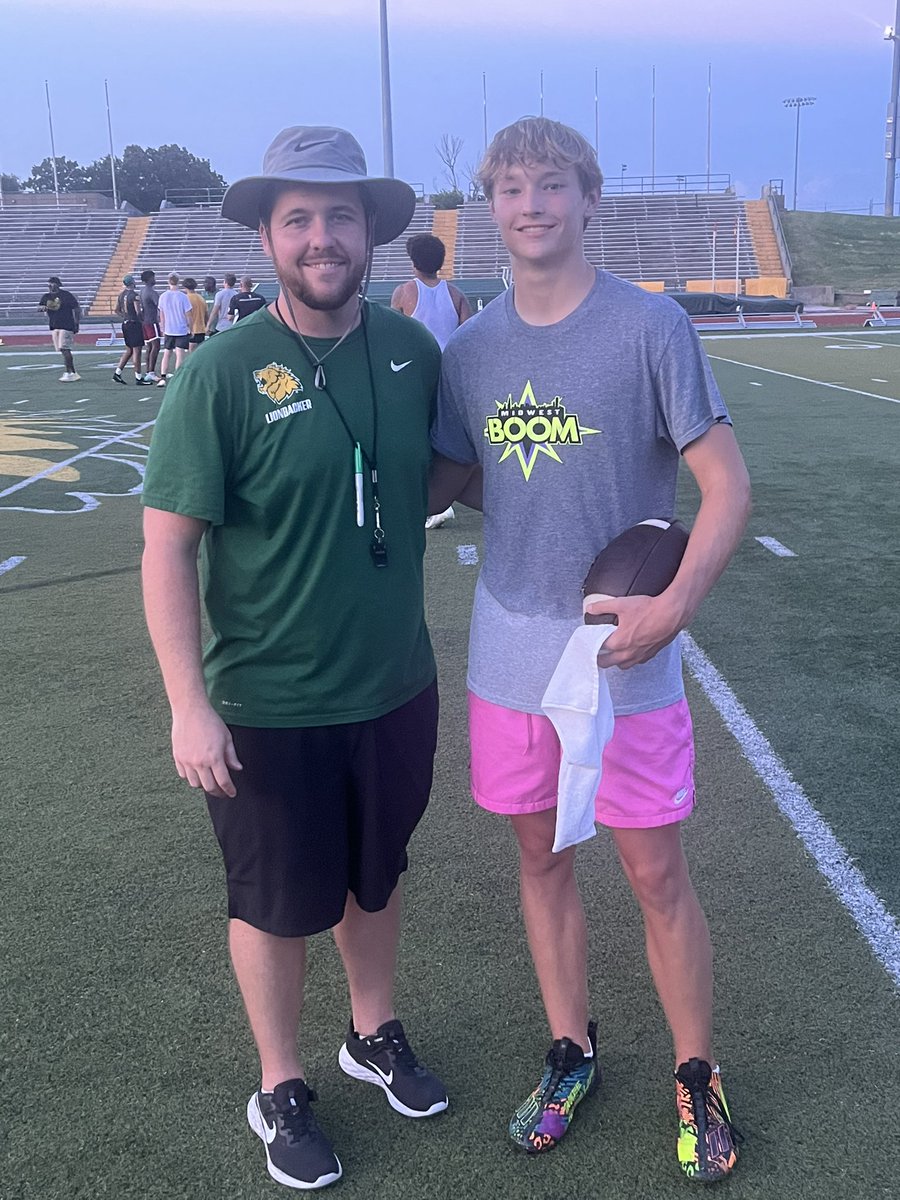 Sam Deen tweet media