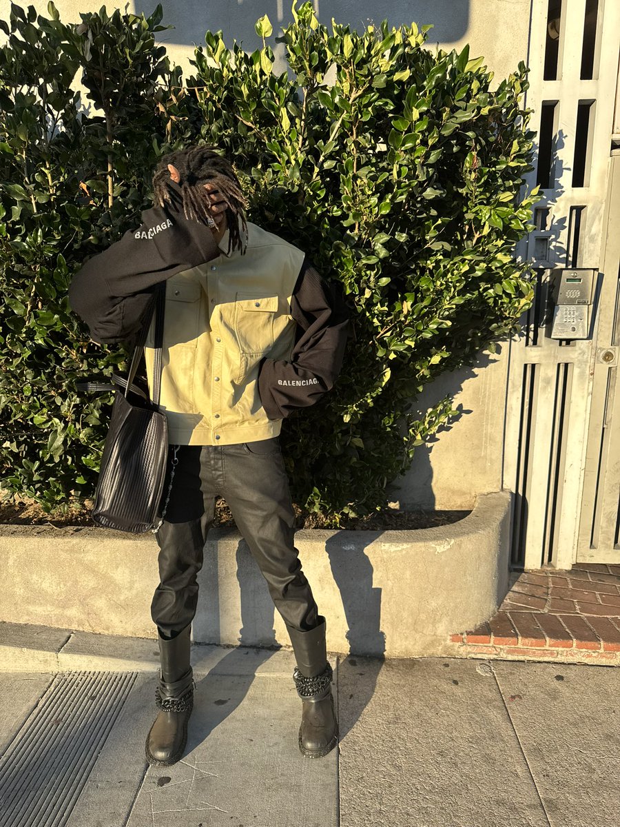 DCTHEDON__'s tweet image. wassup twitter.. umm.. i mean X, Wait ???