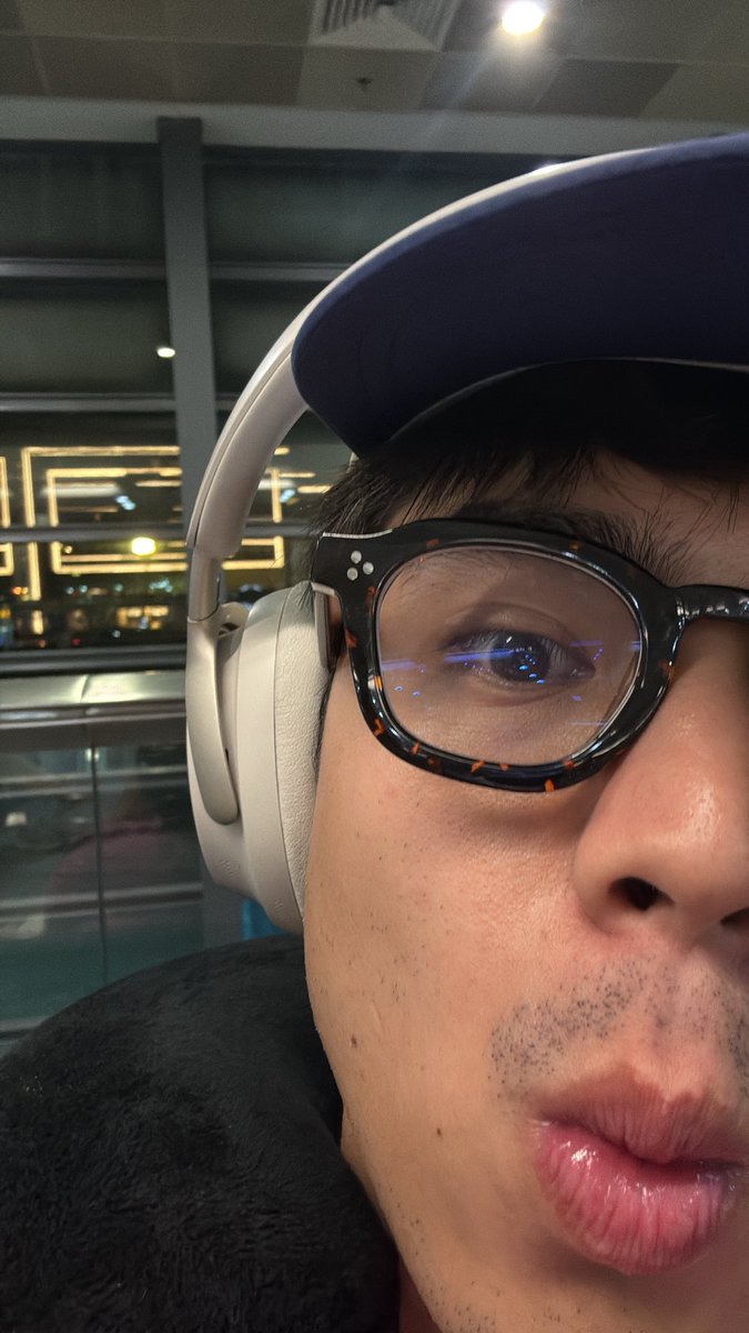 azadefender's tweet image. emils noot noot

FUNLARO WITH EMILIO