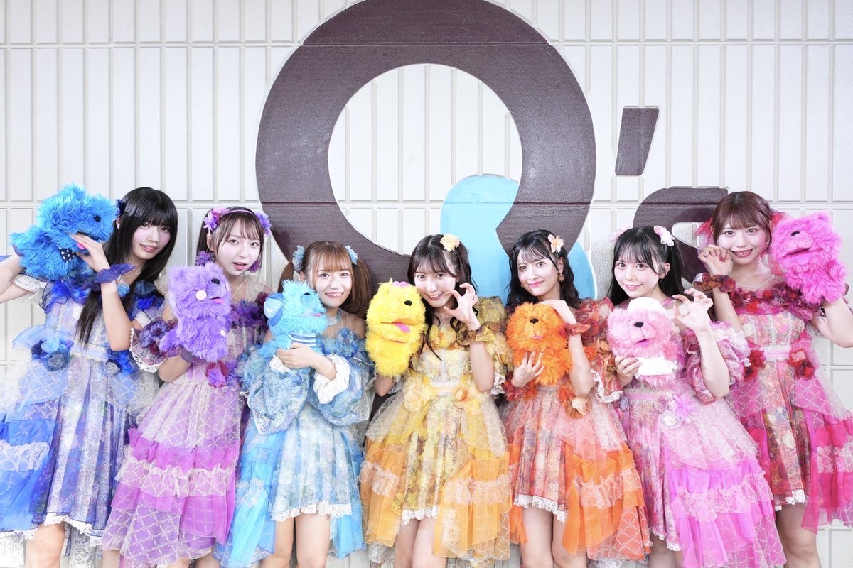 qs_mall's tweet image. 【楽屋ショット】
7月25日(金)【SWEET STEADY】 2ndシングル『YAKIMOCHI / ぐっじょぶ!』発売記念リリースイベントにお越しくださったみなさん、ありがとうございました!!
楽屋ショットをお届けします♪
#SWEETSTEADY #すいすて