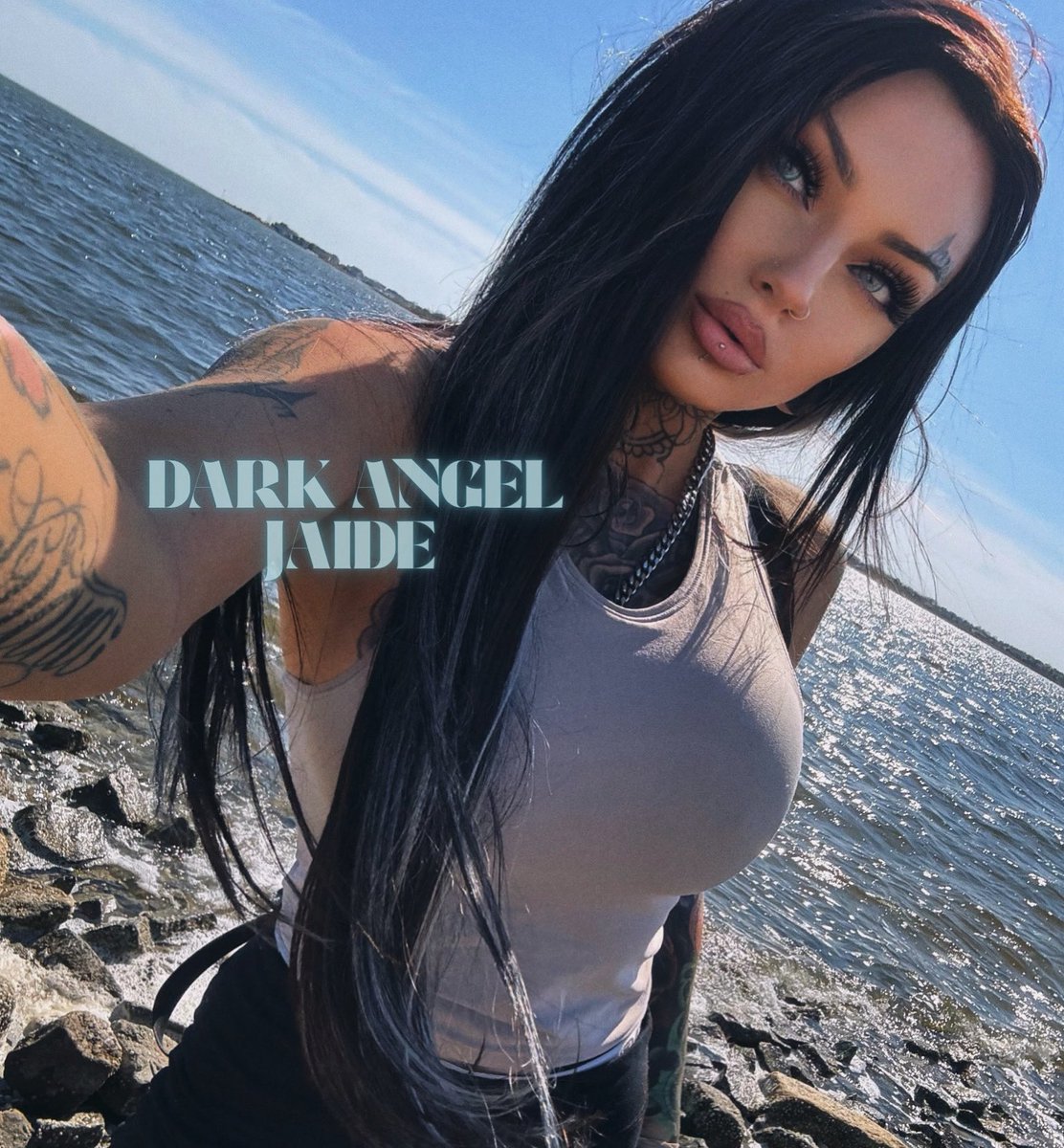 darkangeljaide tweet media