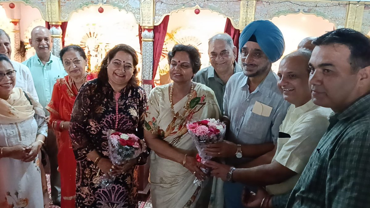 kayjay34350's tweet image. Privileged to participate in Medical Check-up camp at Pinjore. Great initiative by Rotary, Doctors & Gaushala Pinjore. Thanks- Pinky ji of News Plus for coordinating.