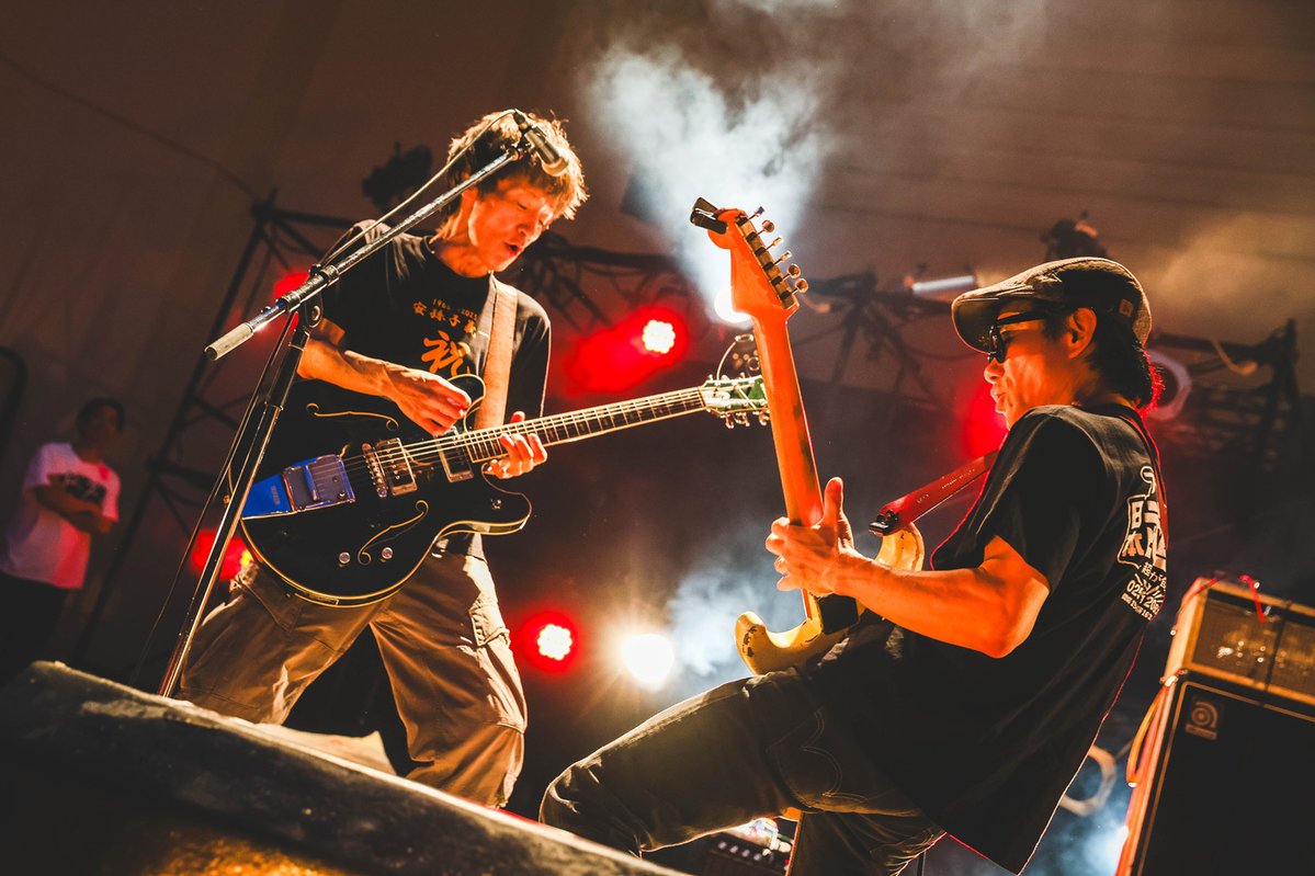 spice_mu's tweet image. 雨に耐える『ど根性フェス!2』がまさかの晴天!カエルに見守られ、継承された大事なもの
#奥田民生 #GRAPEVINE #サバシスター #TETORA #TOMOVSKY #ピーズ #フラワーカンパニーズ #家主
#清水音泉 spice.eplus.jp/articles/338605