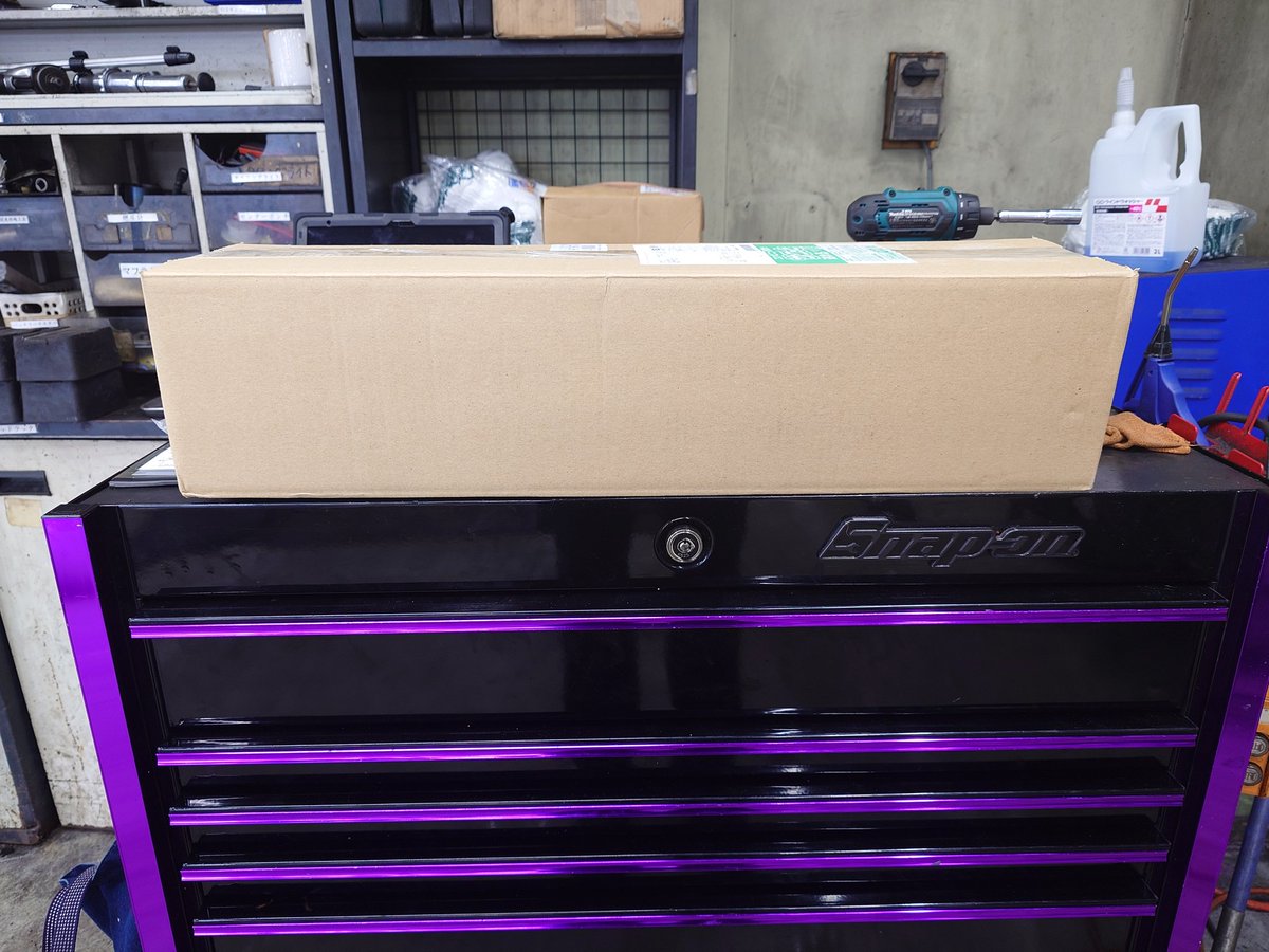 shuttle_drive's tweet image. 待ちに待ったものが会社に届いた♥️